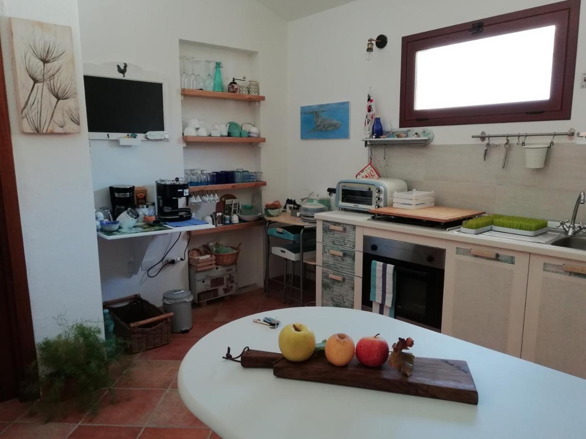 Frina Di Mari B&B San Teodoro  Kültér fotó